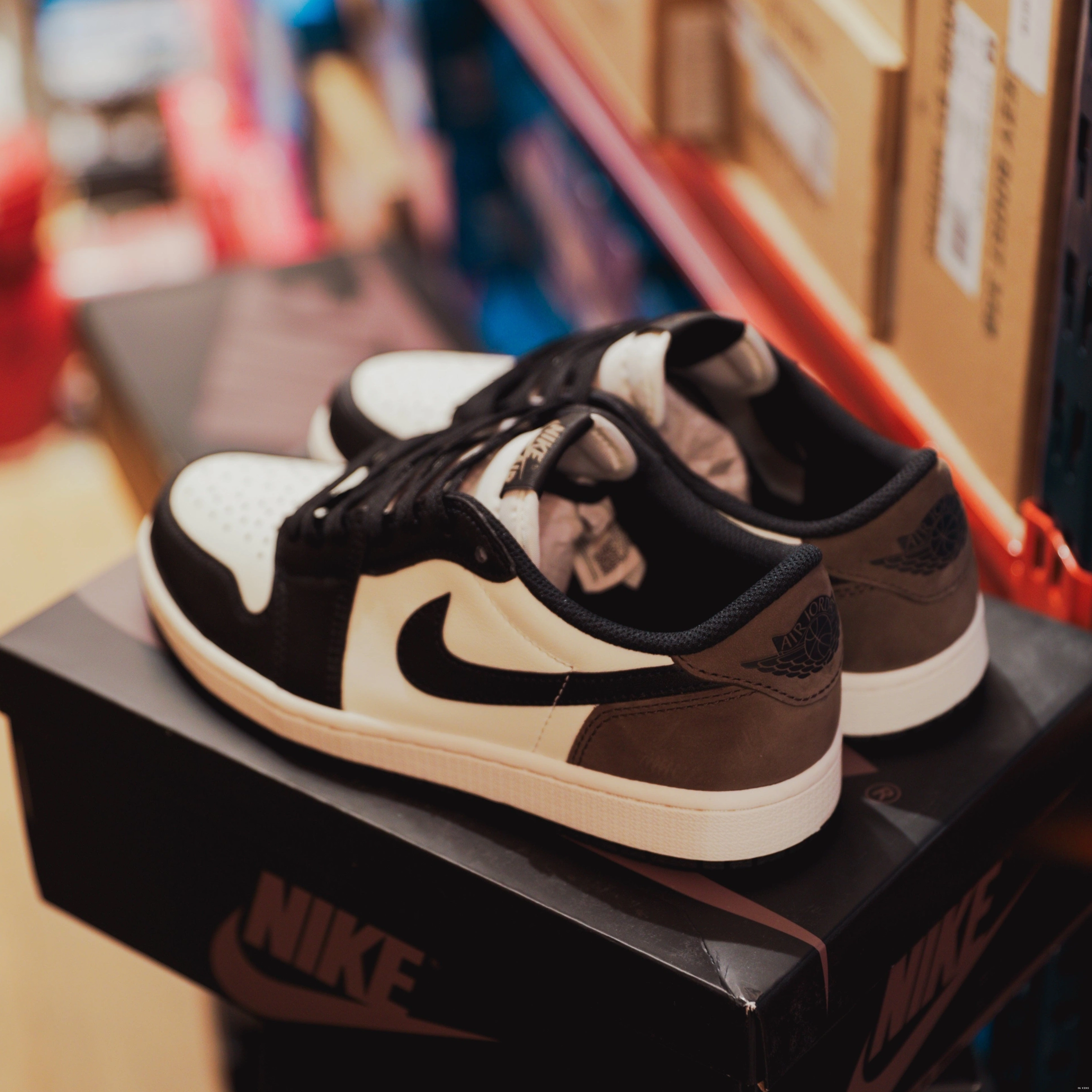 OG Mocha 1 Low Retro Jordan 0713